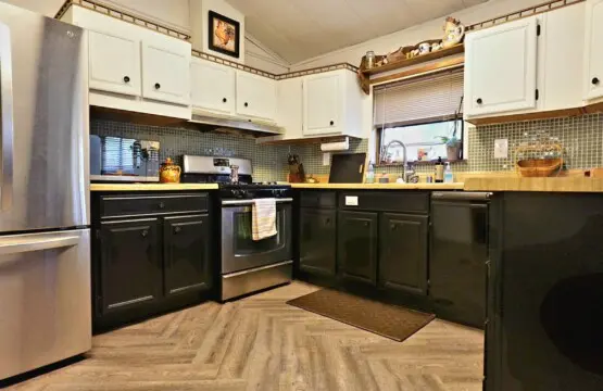 65585517 9144 42de 9612 c54a9c508803.jpg