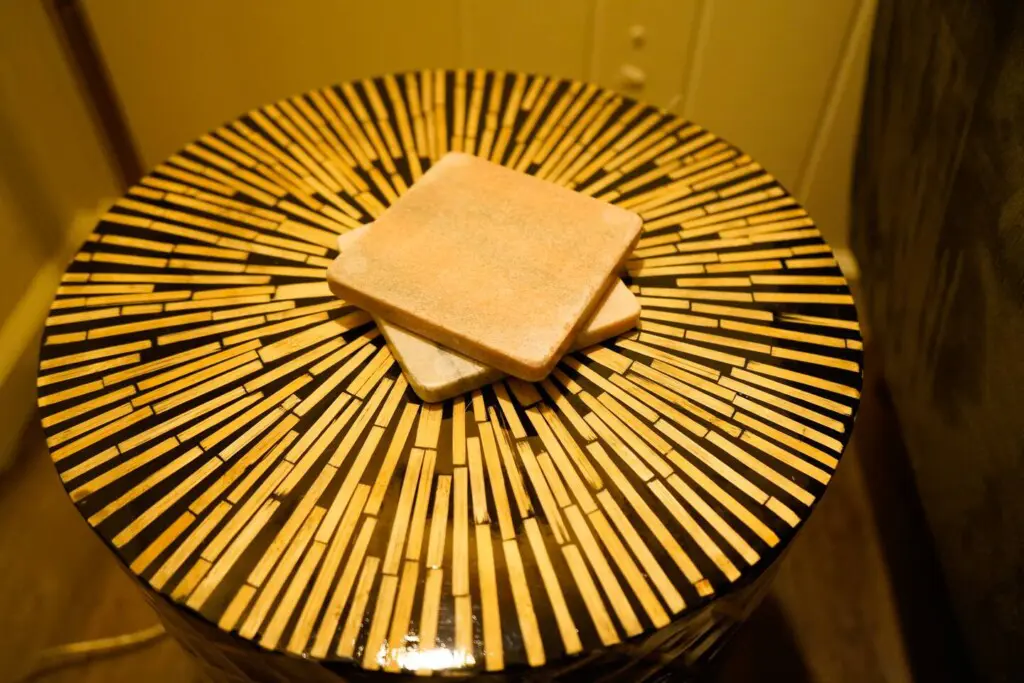 782d9bfc a6a4 4548 be21 2307f25fecd9.jpg