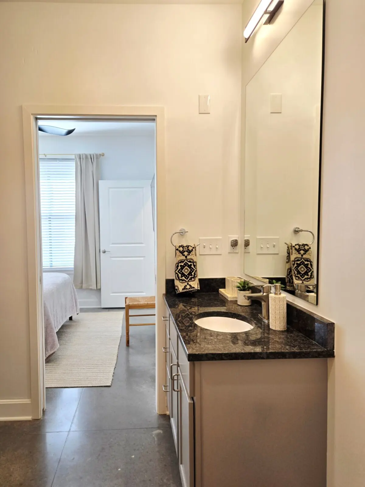 82e79b12 1c23 4406 9c0a 61b935b8d660.jpg