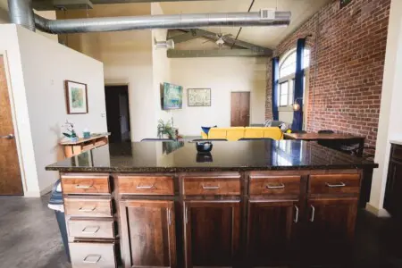 e57b971b f058 4cba b8bd c39498e871ef.jpg