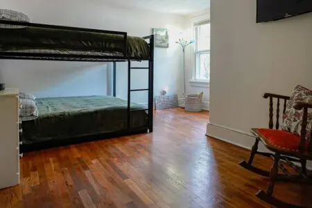 9001110e 66fe 4224 b15c bb6b566de31b.jpg