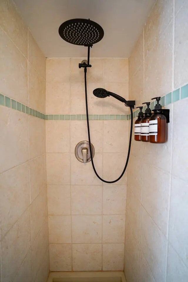 d00705eb d811 42a2 8a95 c175535061b1.jpg