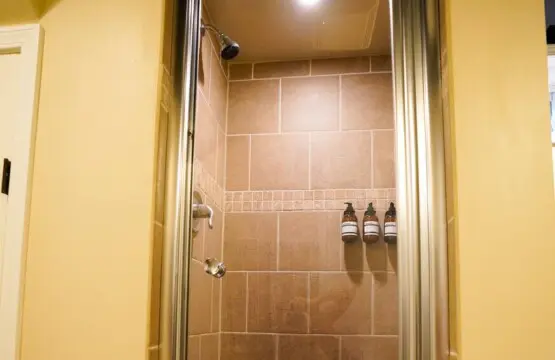 e5cbc01b 80bf 4fff bb86 a3bacf479bff.jpg