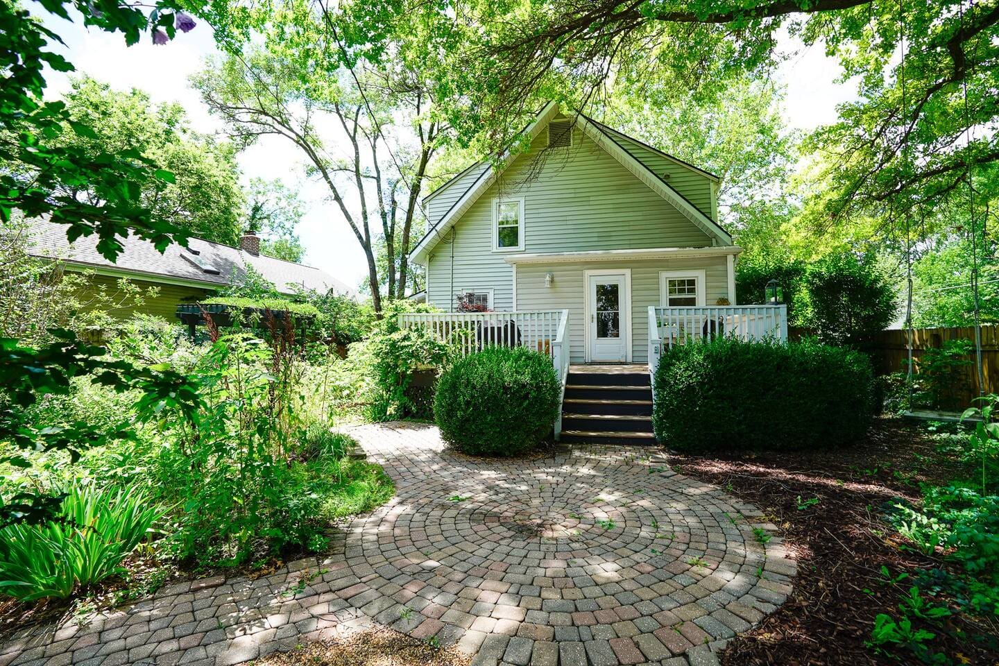 0fc18e8e 149f 4639 bb58 2b3a34653b18.jpg